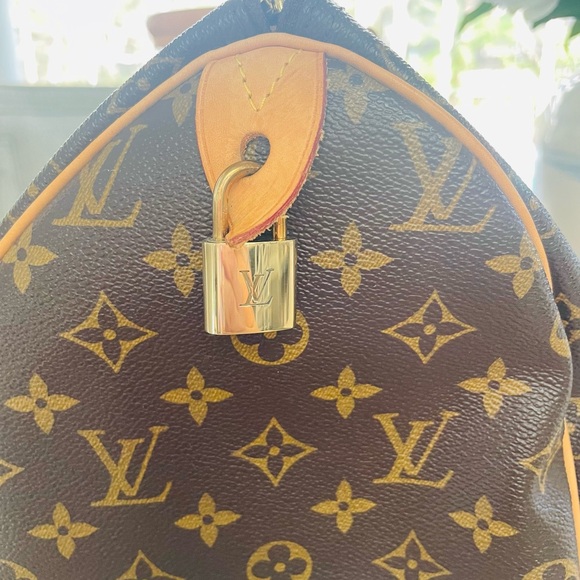 Louis Vuitton Speedy 40 - Picture 2 of 6